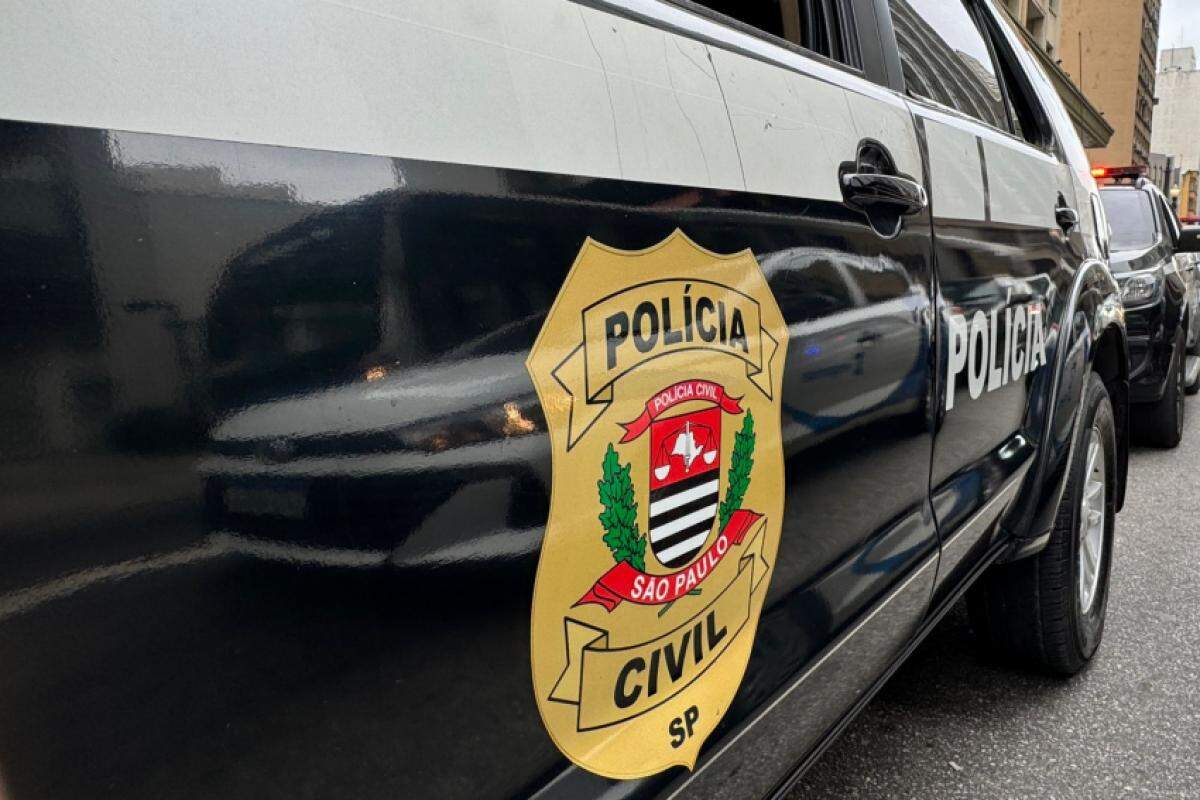 A Polícia Civil investiga o caso e tenta identificar o autor dos disparos. A motivação do crime ainda é desconhecida.