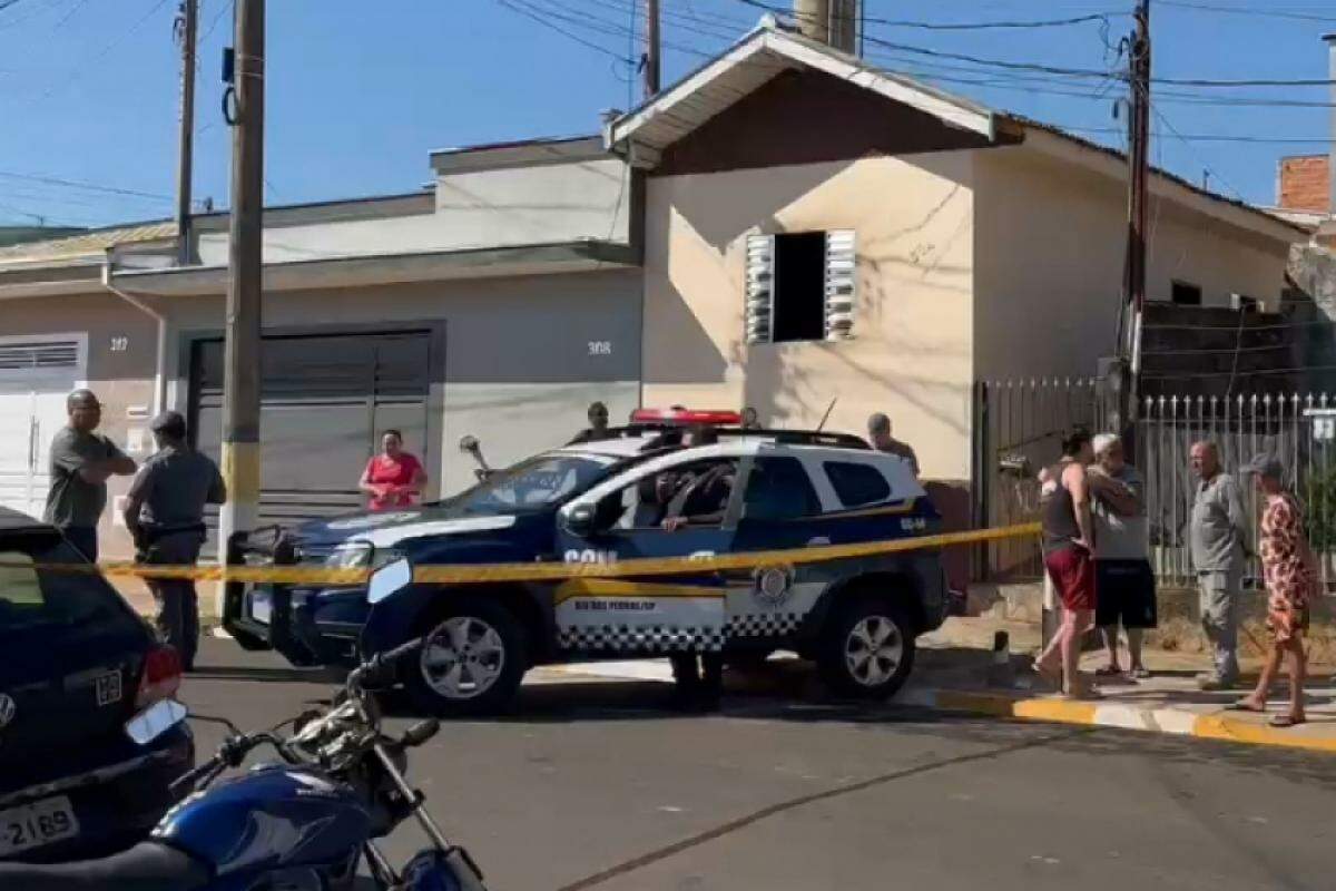 Familiares e vizinhos ficaram consternados com a tragédia.