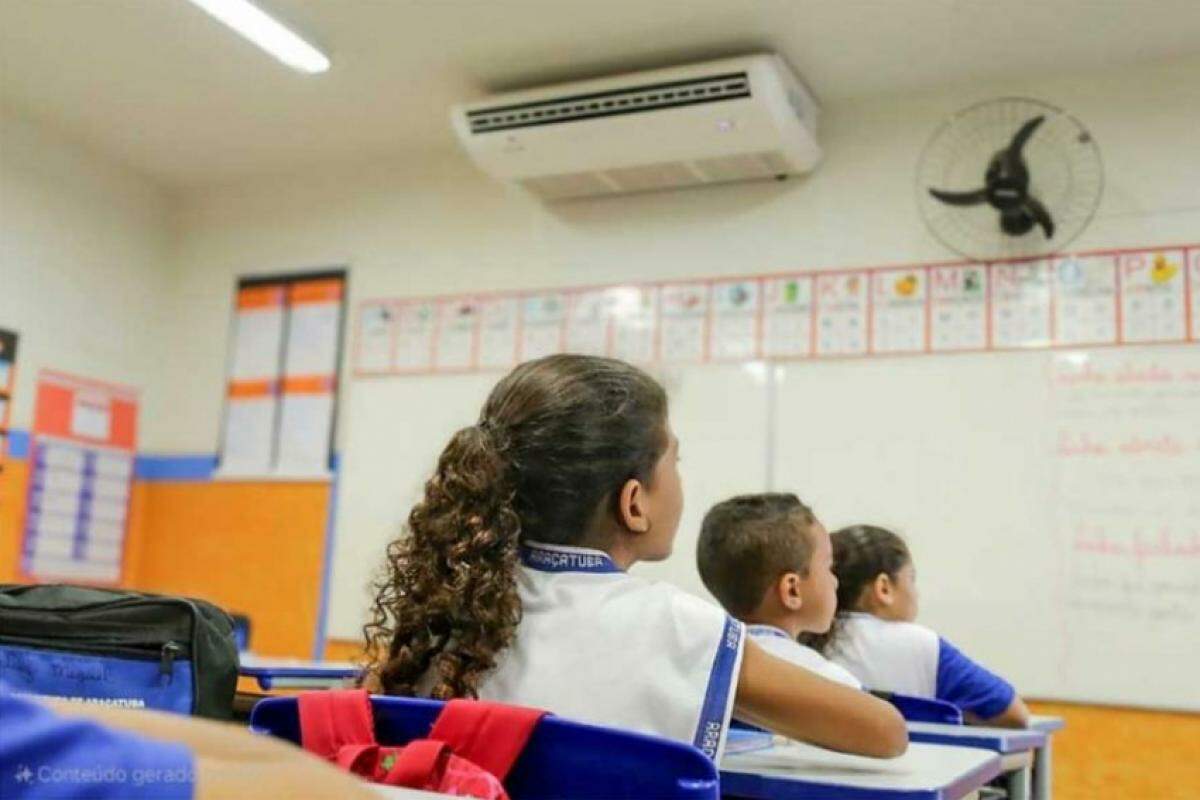 Projetos garantem saúde ocular a alunos e criam comissão para análise de benefício aos servidores da educação
