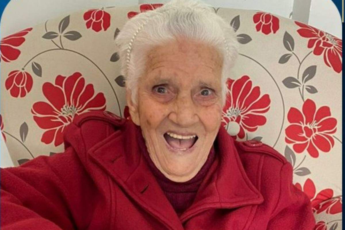 Antonia Mercie Santana Capistrano