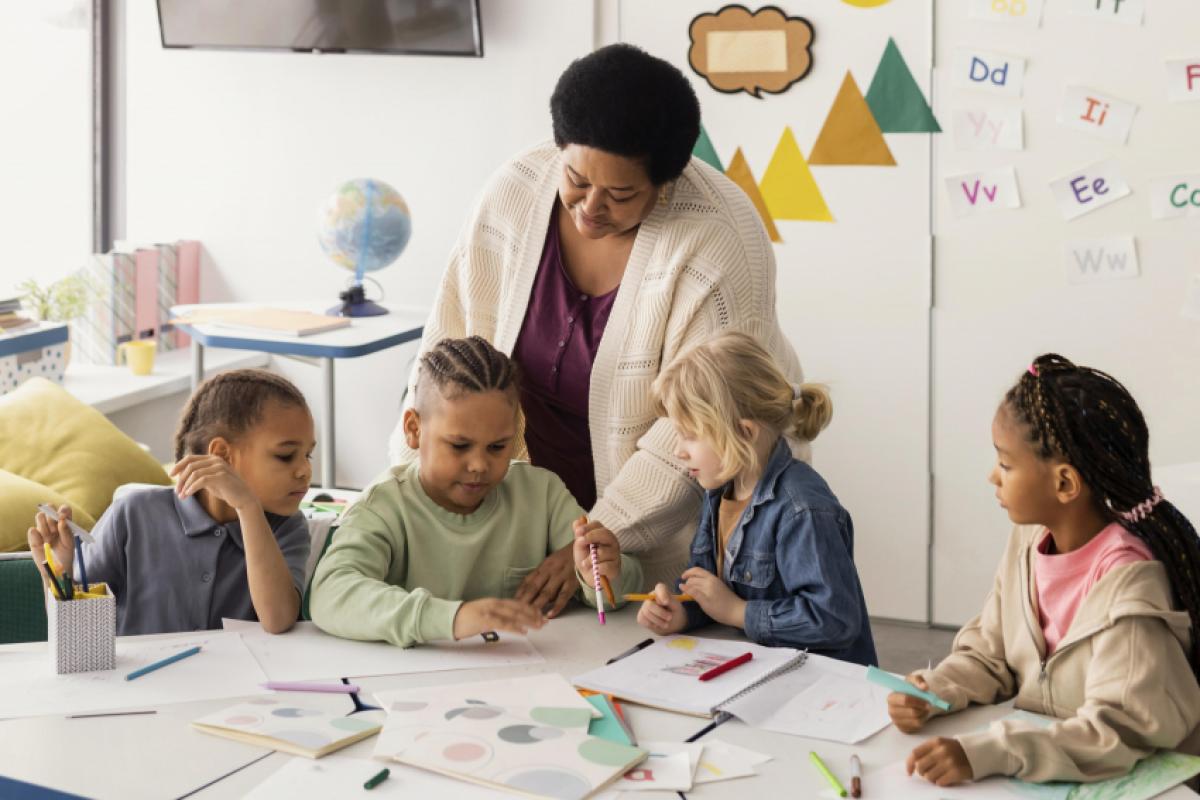 Candidatos à Educação Infantil farão a prova às 8h; já os candidatos ao Ensino Fundamental, às 14h