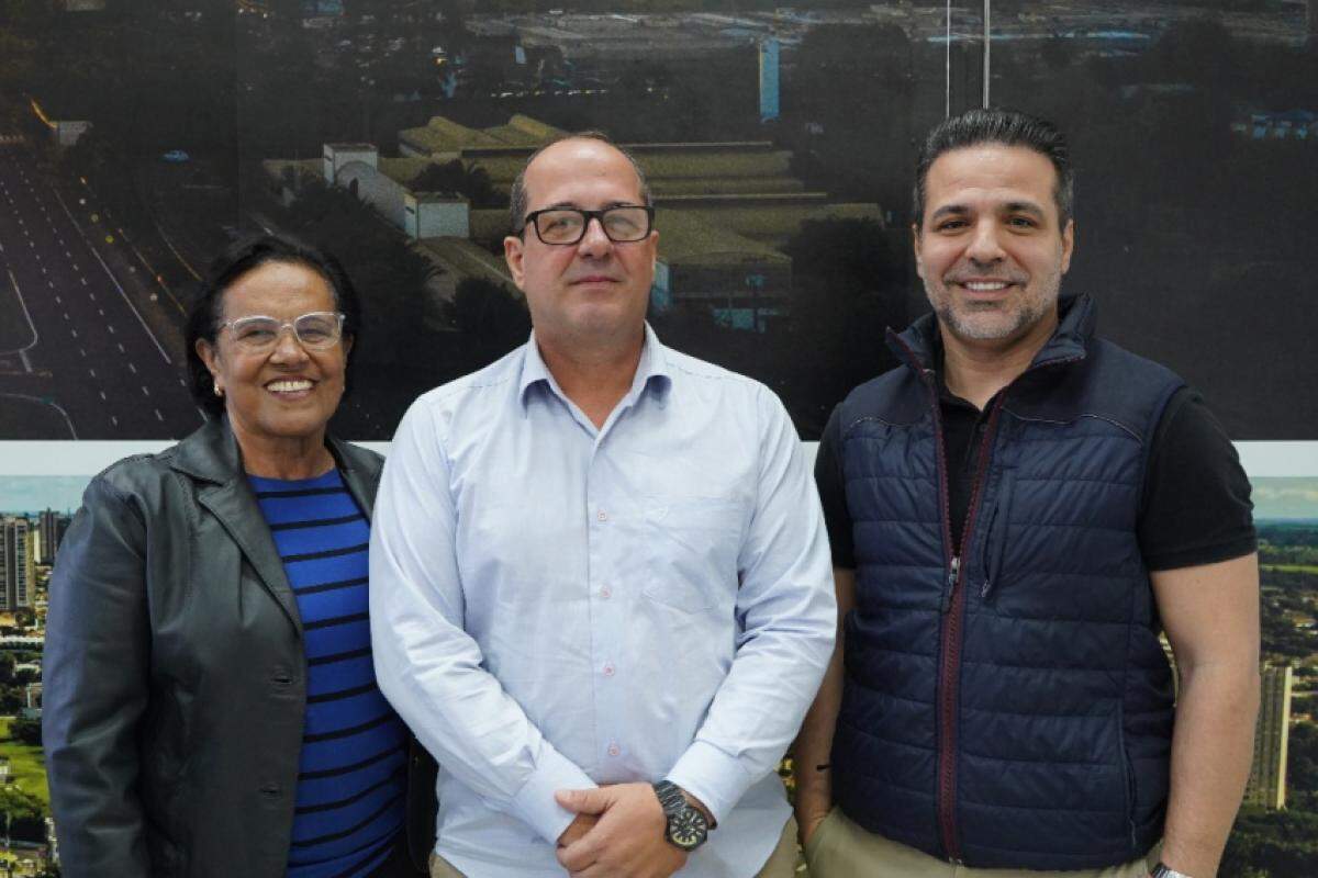 Marques foi recebido, na manhã desta quarta-feira (11/06), pelo prefeito Lucas Zanatta e a vice Nice Zucon
