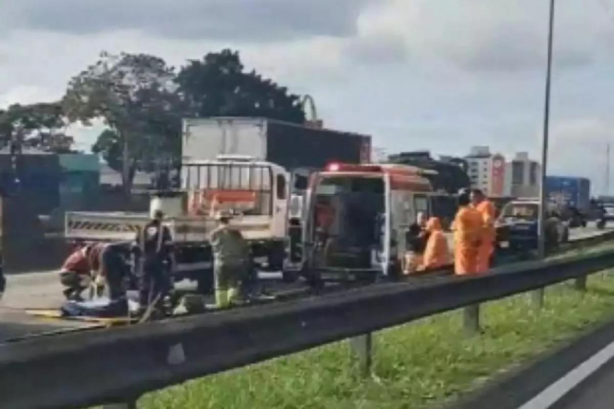 Motociclista morre após acidente na Via Dutra, em São José dos Campos