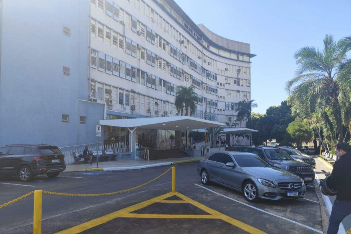 Hospital destaca papel essencial dos doadores na realização de cirurgias e atendimentos de urgência; campanha Junho Vermelho reforça o chamado