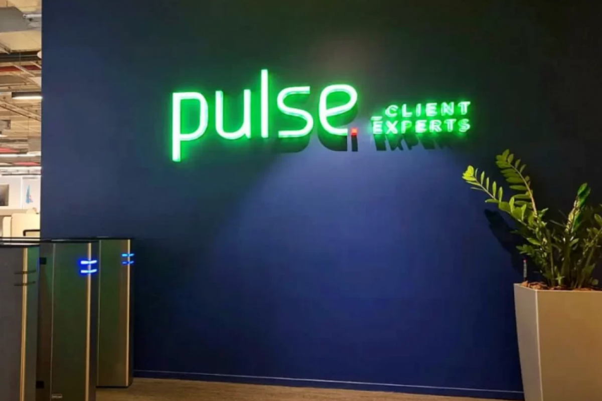 As posições são destinadas a pessoas sem experiência prévia e com ensino médio completo ou cursando.