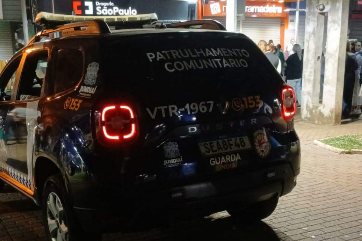 A médica foi presa em flagrante e passará por audiência de custódia nas próximas horas. Enquanto isso, ela aguarda em uma cela de triagem 