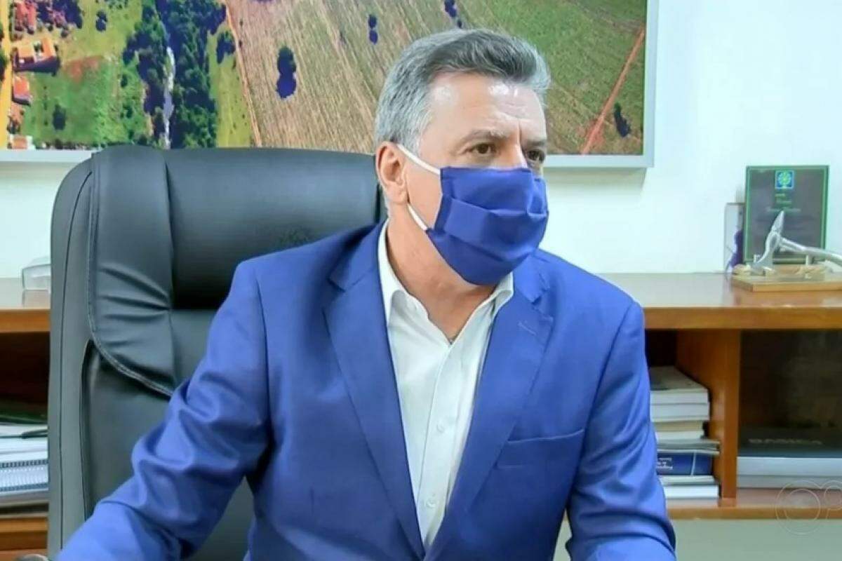 Ex-prefeito Célio José de Oliveira, condenado ao ressarcimento de valores ao erário