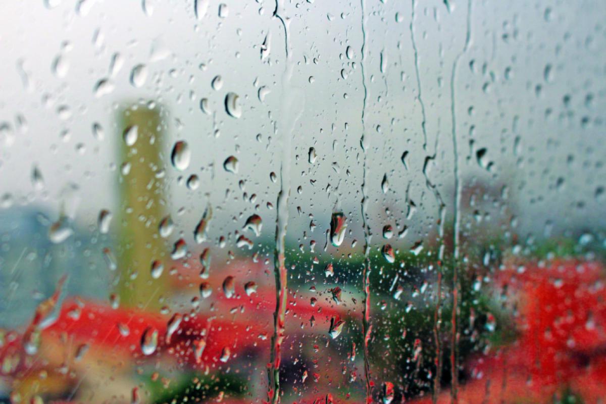 A chegada de uma frente fria ao estado pode provocar condições adversas em diversas regiões