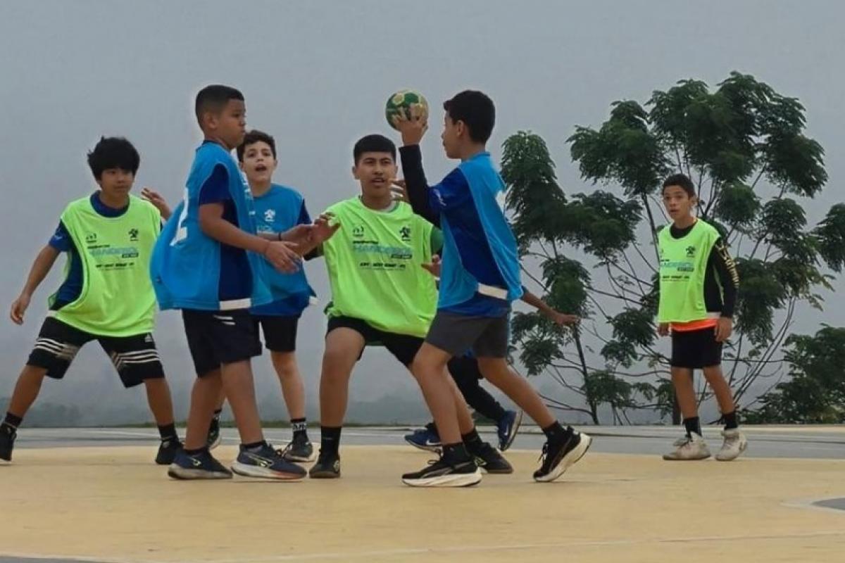 Festival de handebol acontece sábado no Ginásio da Paulicéia