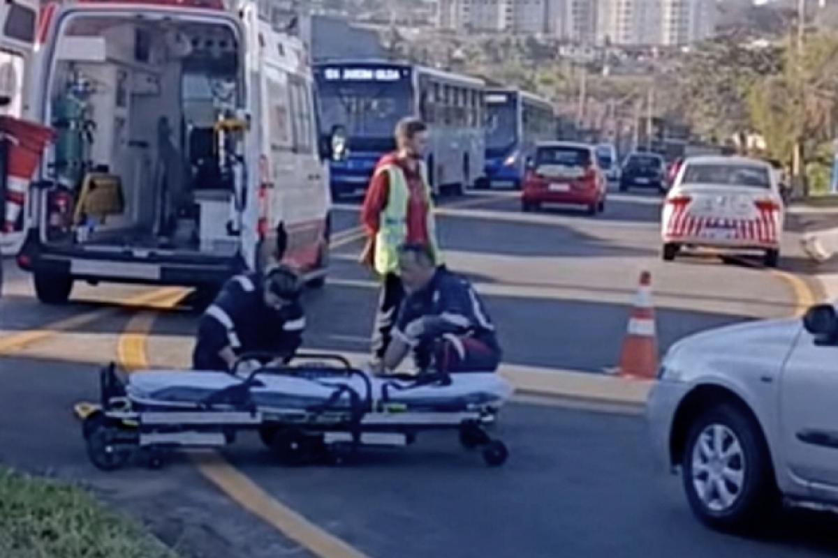 O acidente aconteceu na avenida Brasília em Piracicaba.