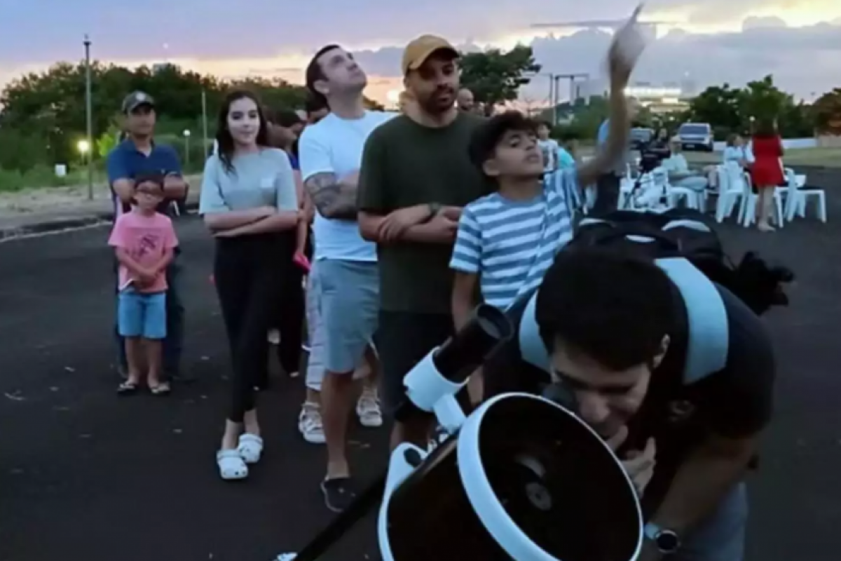 Na 3ª Noite de Observação Astronômica, Marte e a Lua estarão em destaque no céu