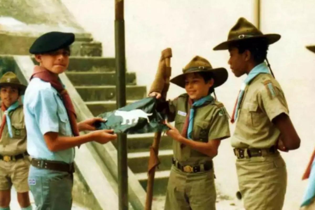 Marco Aurélio (ao centro) 