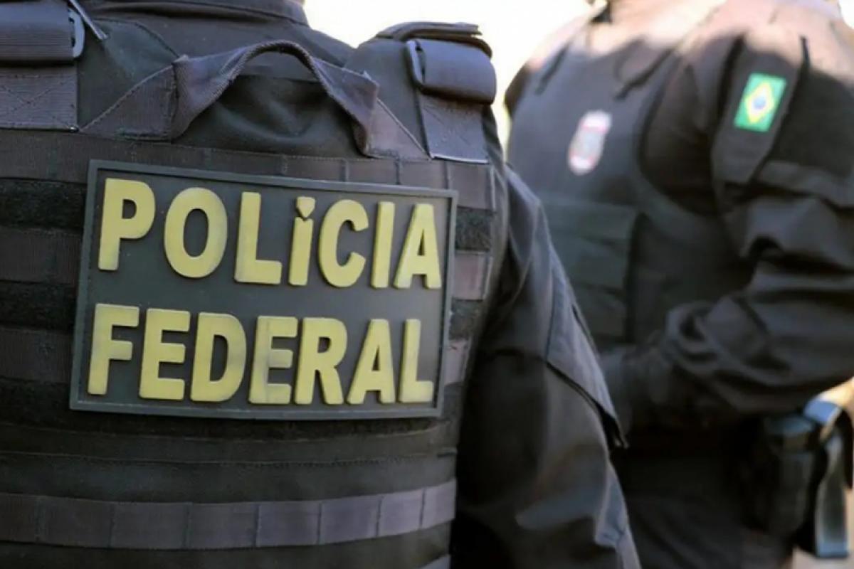 Até o início da tarde desta quinta-feira, 6 dos 14 alvos das operações foram presos por agentes da PF; há suspeita de um possível vazamento das operações