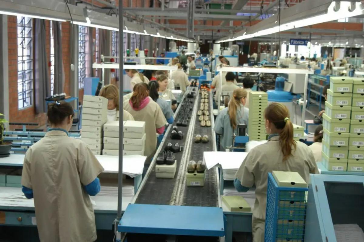 Setor calçadista de Birigui enfrenta desafios com avanço das importações e instabilidade externa