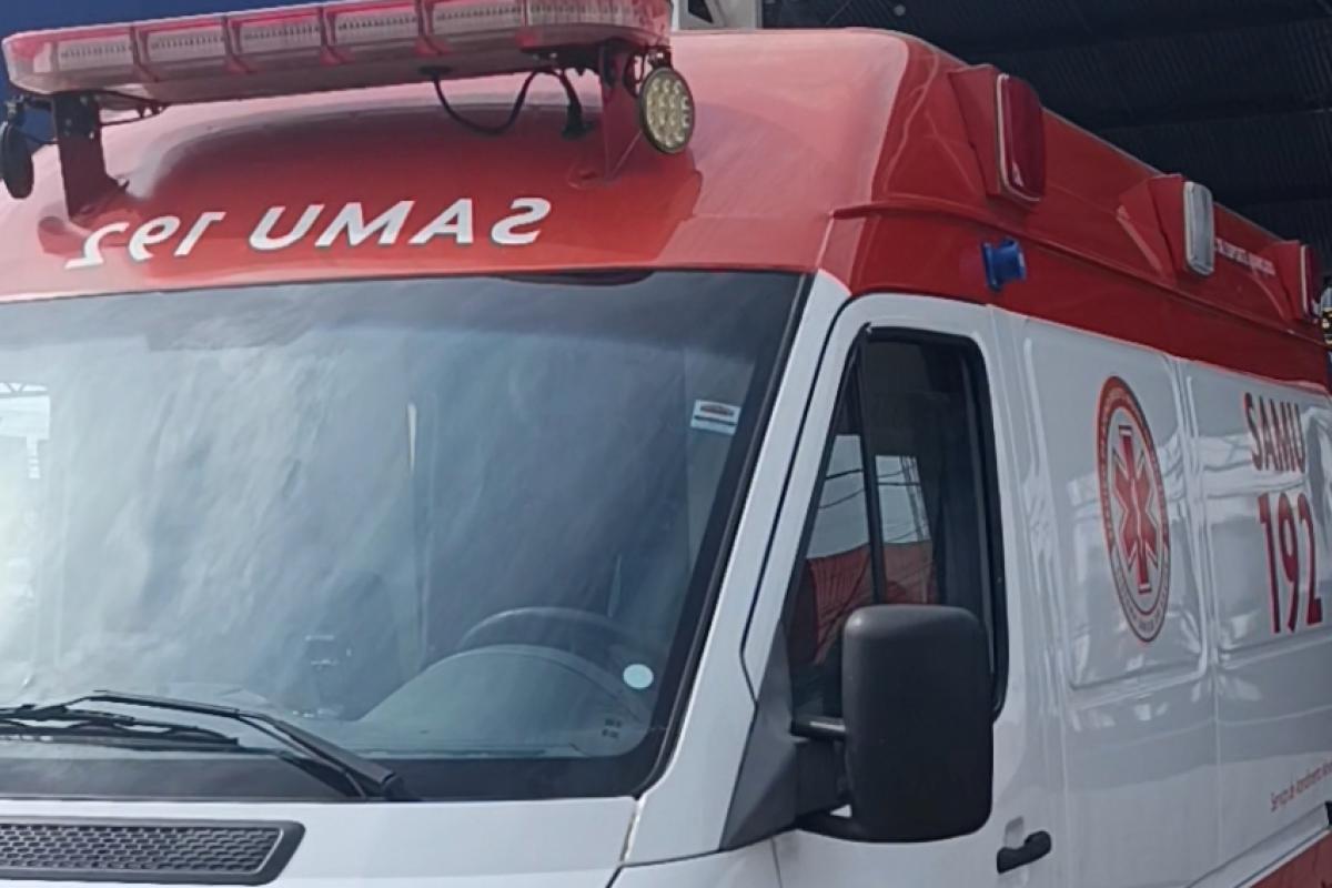 A mulher foi socorrida pelo SAMU na rua Morais Barros.