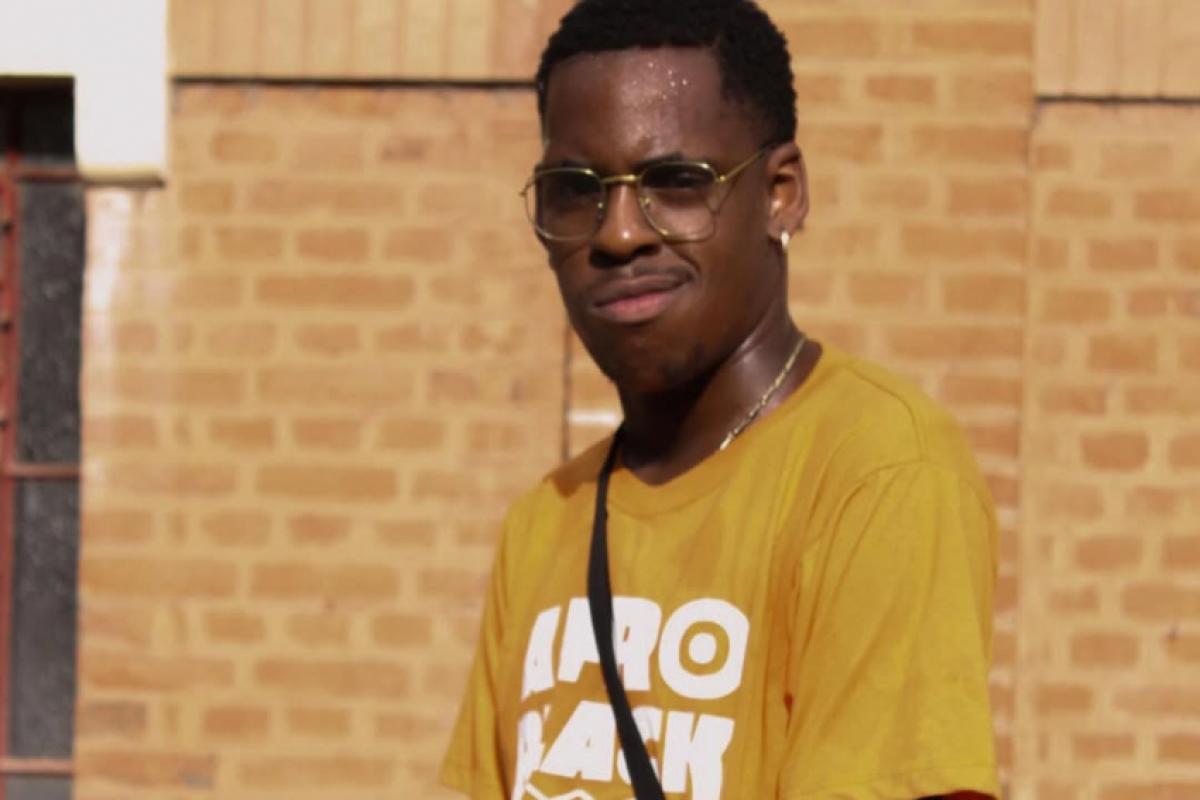 Jovem talento piracicabano, Janderson Miguel encontrou na dança uma forma de expressão e superação.