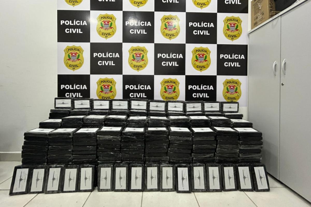 Suspeitos transportavam 495 quilos de cocaína