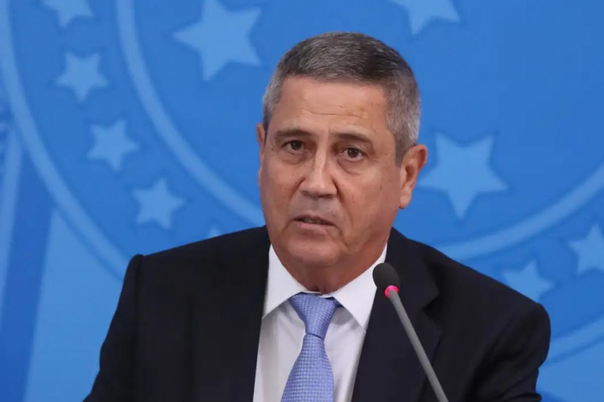  Braga Netto está preso por obstruir investigação sobre tentativa de golpe