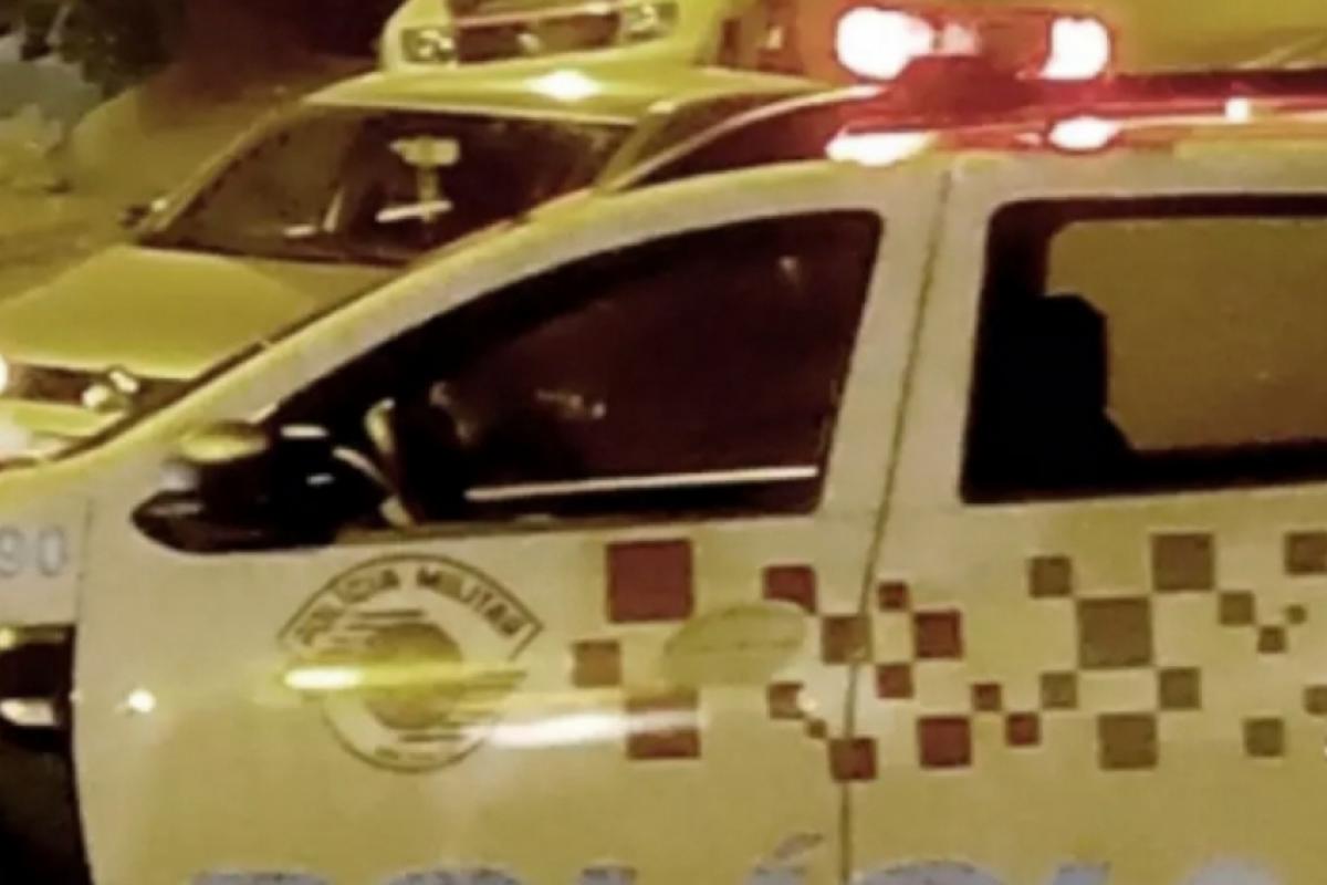 A Polícia Militar foi acionada e conduziu o indivíduo ao Plantão Policial.