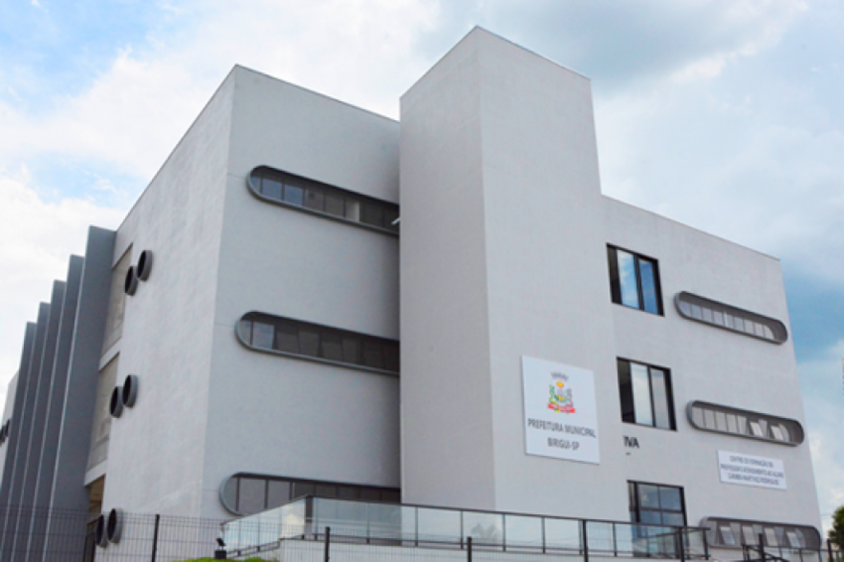 Edital contempla diferentes cargos na educação; inscrições vão até 9 de outubro