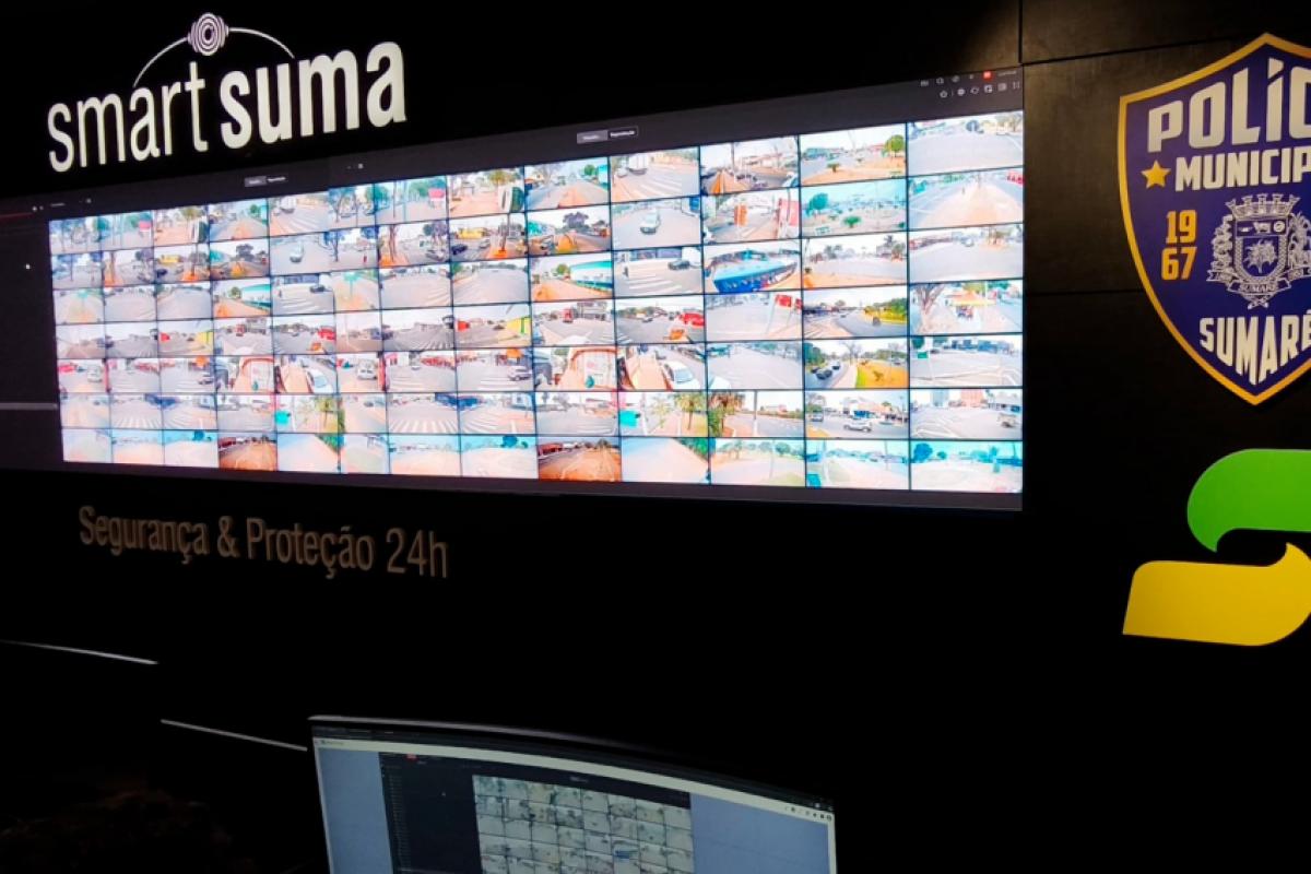 Totens espalhados pela cidade identificam placas de veículos, rostos e auxiliam no combate ao crime com monitoramento em tempo real.