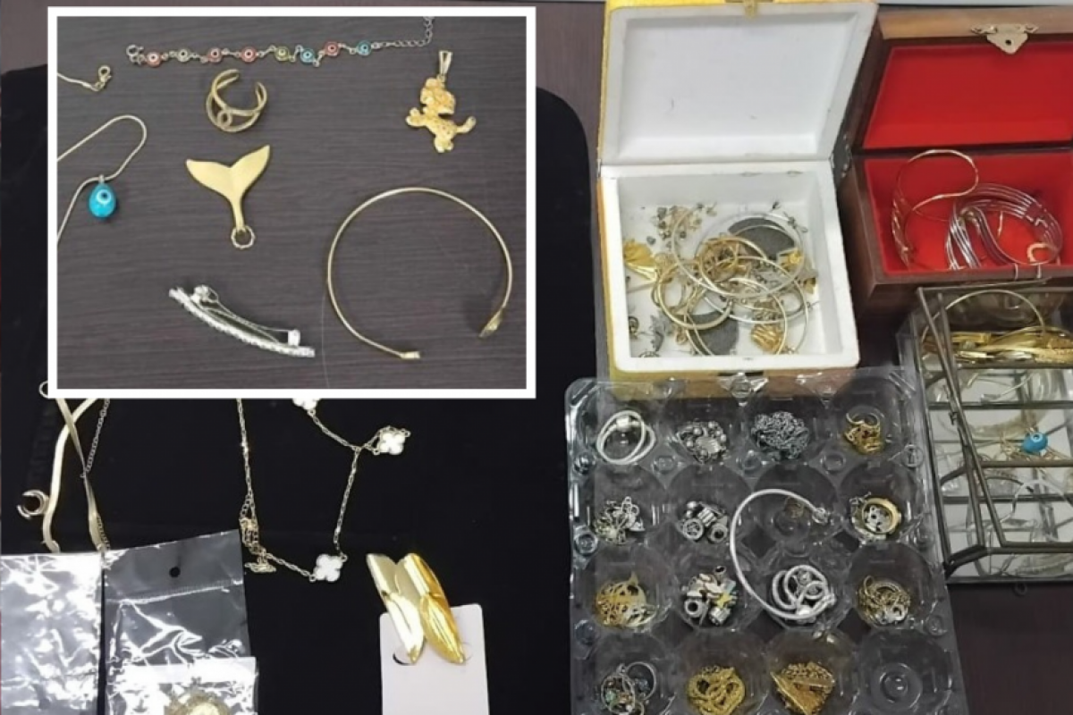 Muita jóias foram apreendidas e apresentadas na delegacia.
