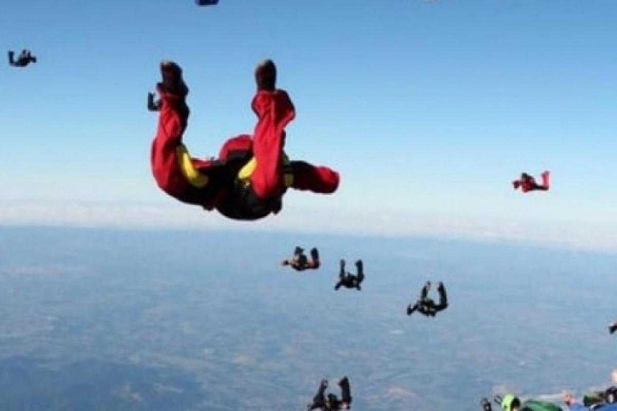 Dois paraquedistas envolvidos no acidente eram experientes