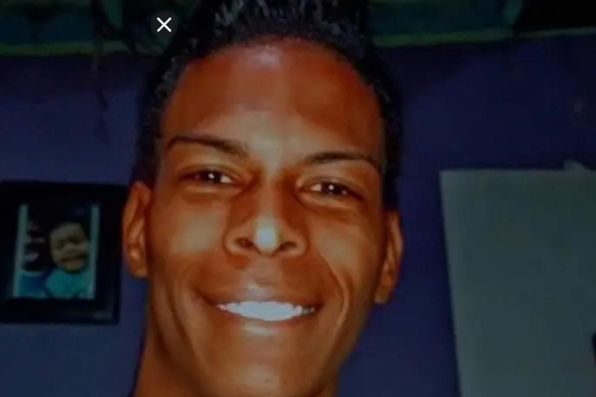 Lucas Rafael dos Santos, de 30 anos, foi atropelado e morreu no local.