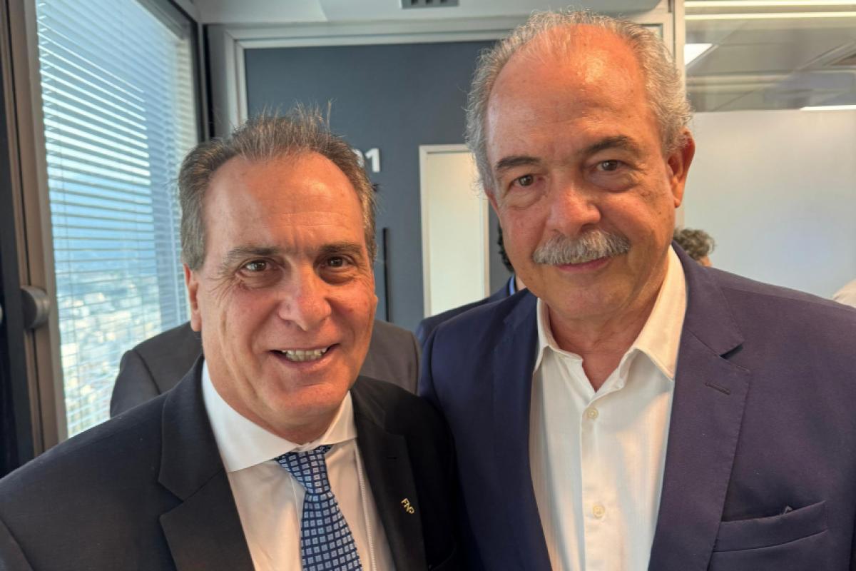 Prefeito Helinho Zanatta e o presidente do BNDES Aloizio Mercadante