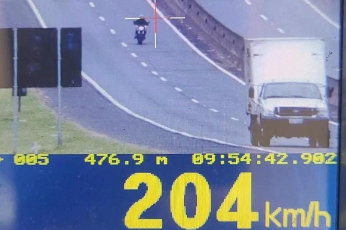 Polícia Rodoviária registrou velocidade mais de duas vezes acima do limite permitido
