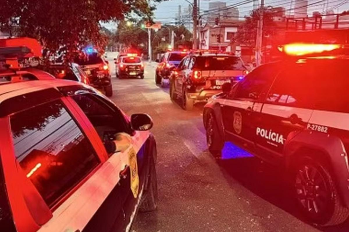 Rosinei Simões foi achada morta em casa com sinais de violência; perícia apura as causas