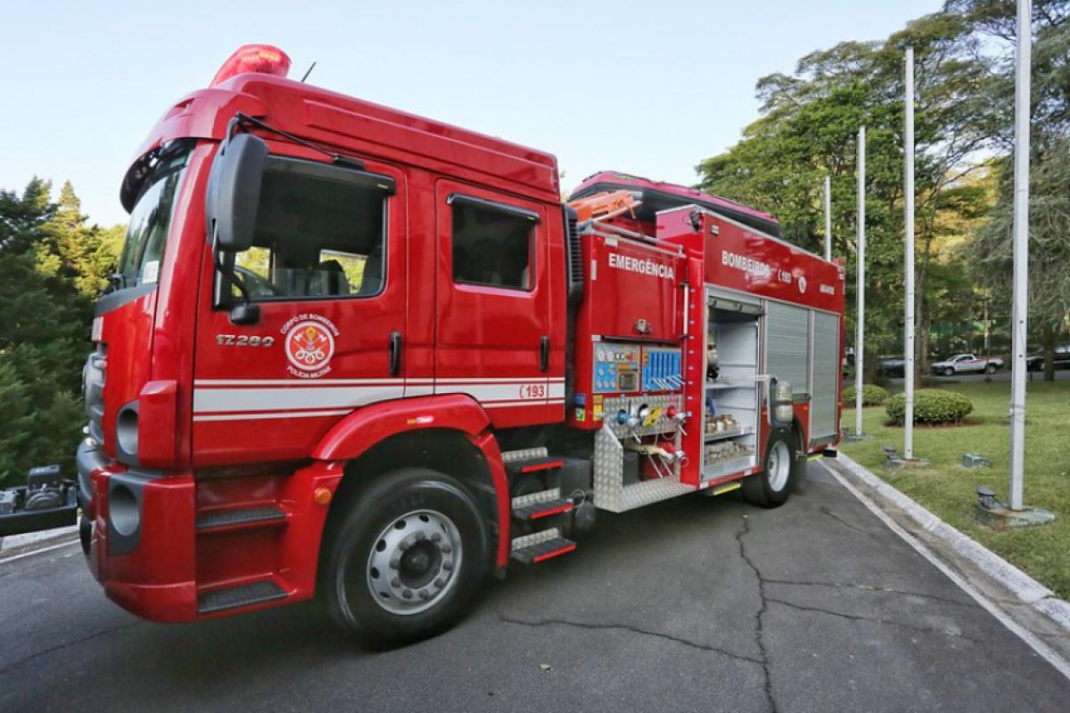 Fogo mobilizou a ação do Corpo de Bombeiros (imagem ilustrativa)