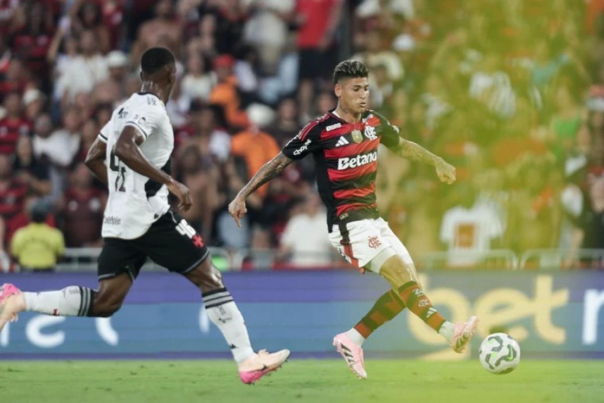 Carrascal fez seu primeiro gol pelo Flamengo
