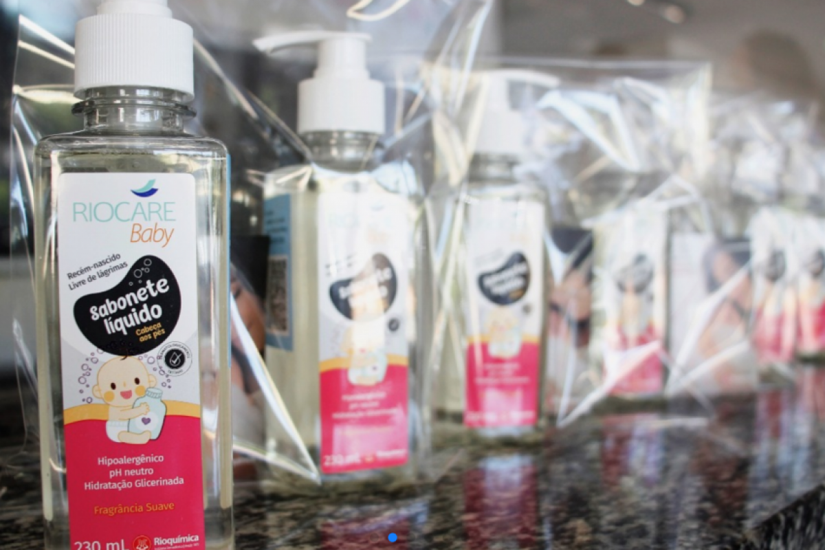 A própria Rioquímica comunicou o recolhimento voluntário de quatro produtos, após identificar irregularidades nas fórmulas.