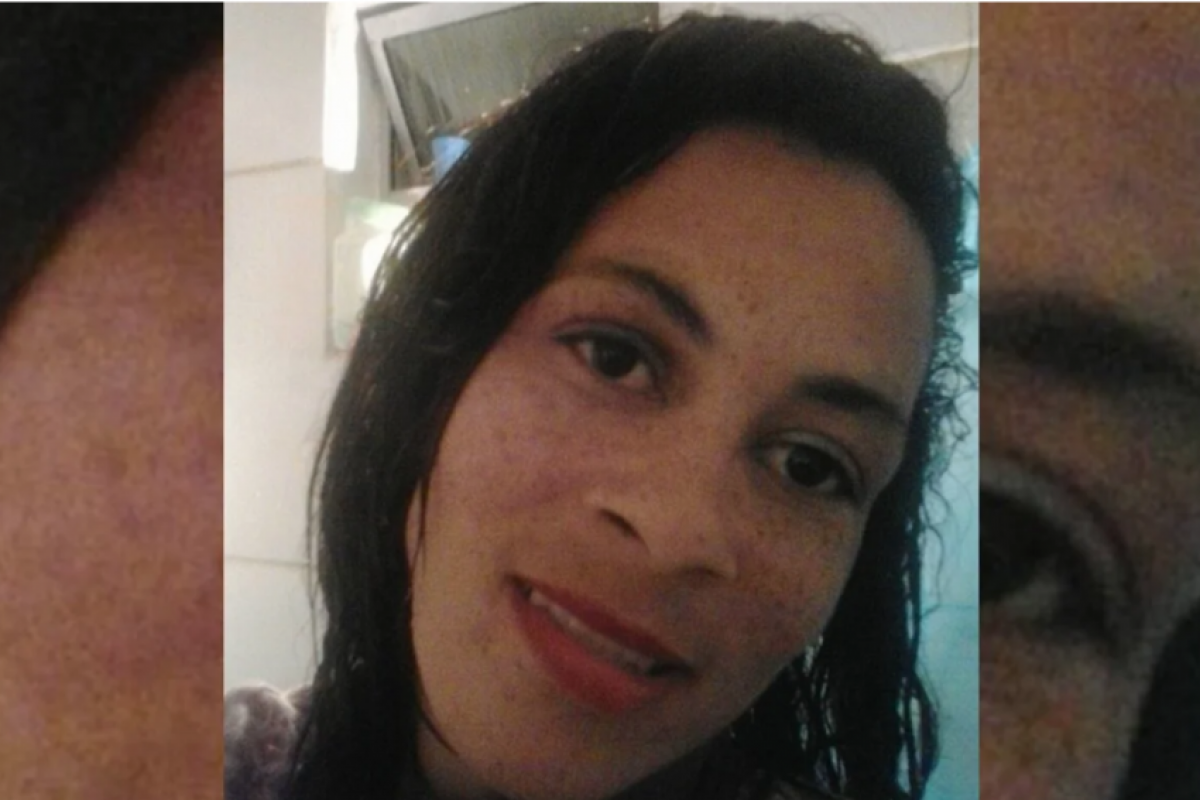 A discussão começou quando Caline pediu que o filho parasse de brincar na rua. 