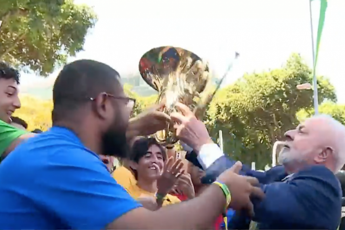 Presidente Lula participa do Desfile de 7 de Setembro.