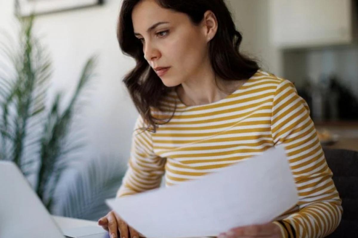 O principal impacto para o devedor é a dificuldade de obter crédito.