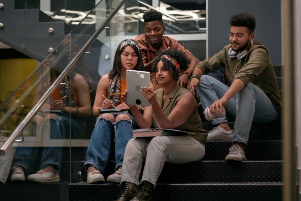 Programa online e gratuito premia estudantes com missão técnica e visibilidade nacional