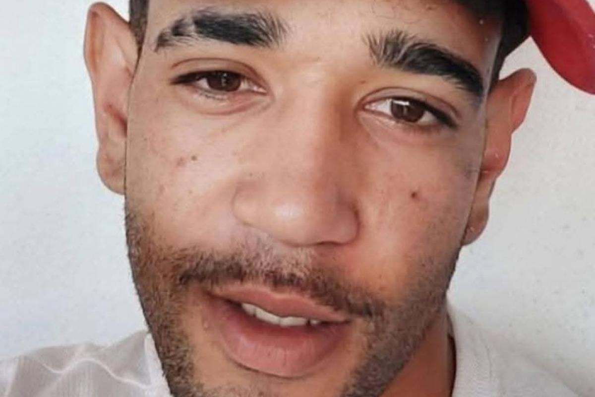 O homem é acusado de esfaquear a ex-namorada de 16 anos em Joanópolis.