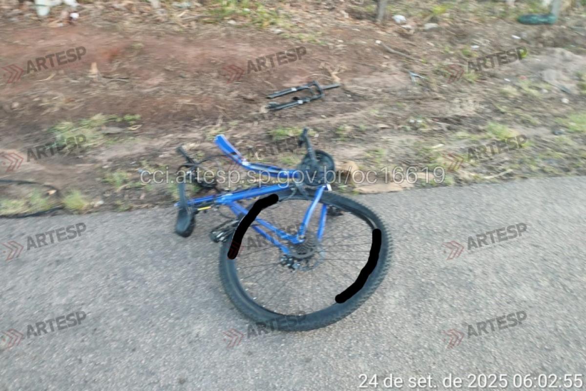 Todas as faixas e o acostamento da rodovia estão interditados desde o início da ocorrência, em Hortolândia.