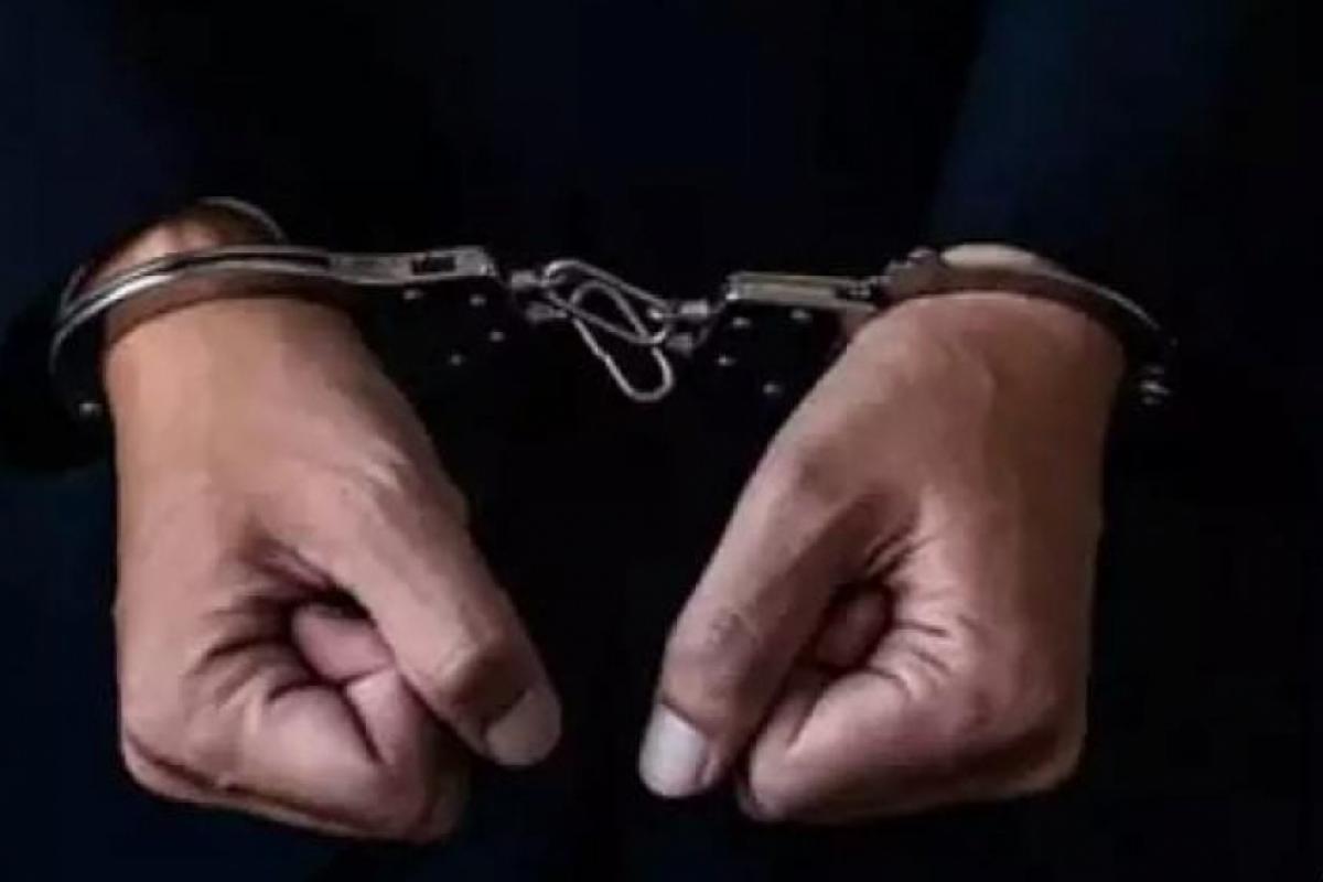 Após o ataque, o suspeito teria fugido do local e a vítima foi socorrida em estado grave