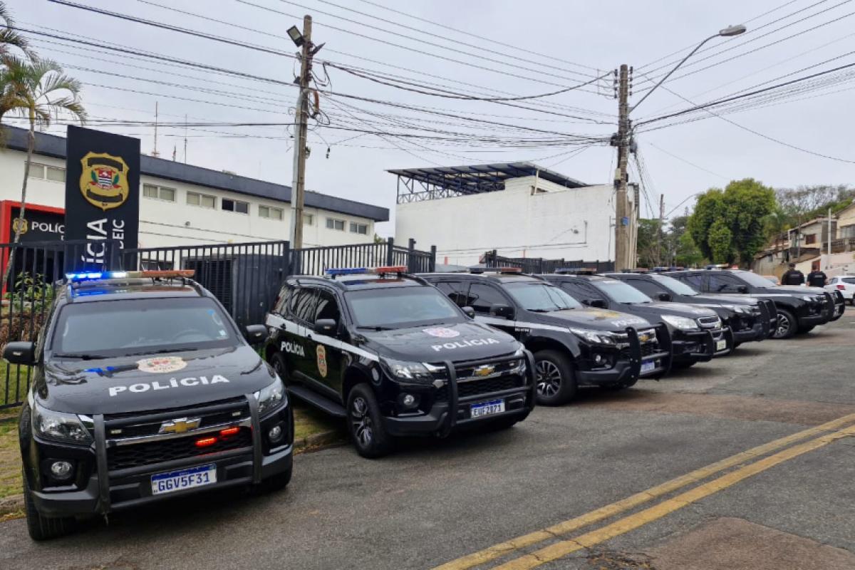 Polícia Civil de Campinas prestou homenagem a Ruy Ferraz Fontes, ex-delegado-geral de SP executado no litoral paulista em ação do crime organizado.