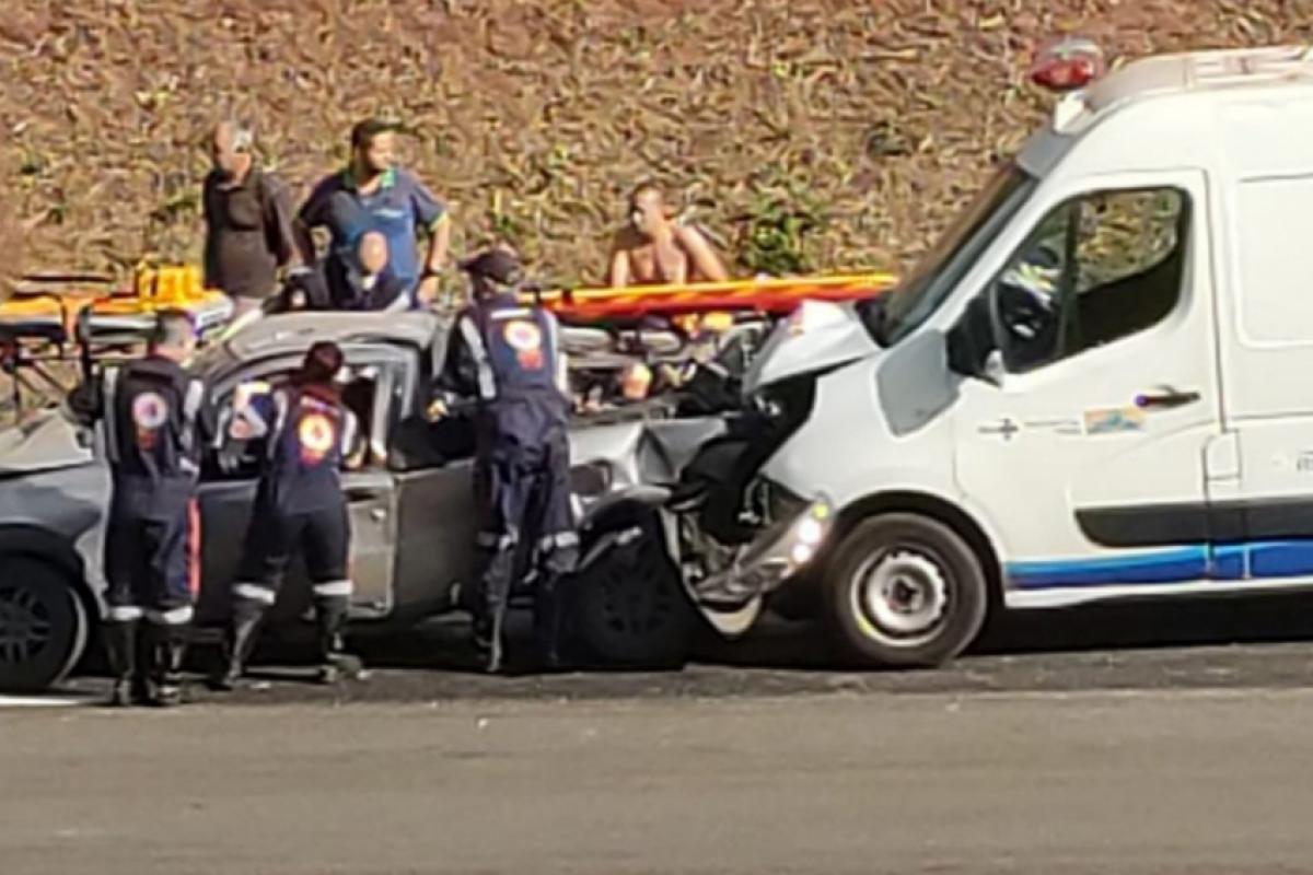 As vítimas foram socorridas e encaminhadas para unidades e hospitais de Piracicaba.