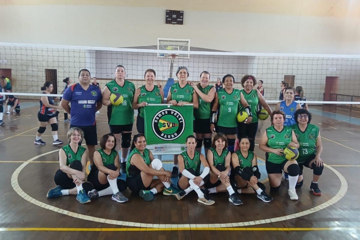 Somos Vôlei Bauru durante rodada regional da melhor idade