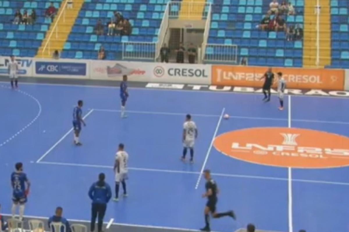 Lance de Tubarão x São José