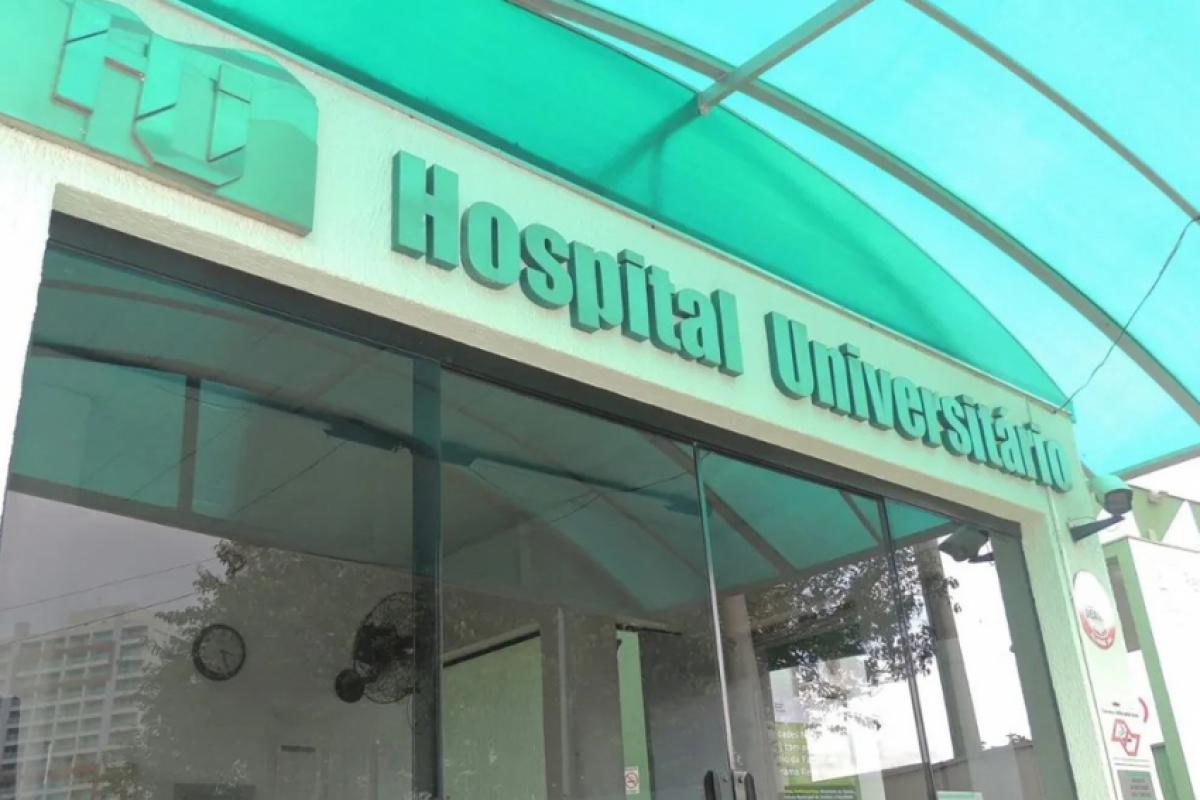 A criança segue internada no São Vicente