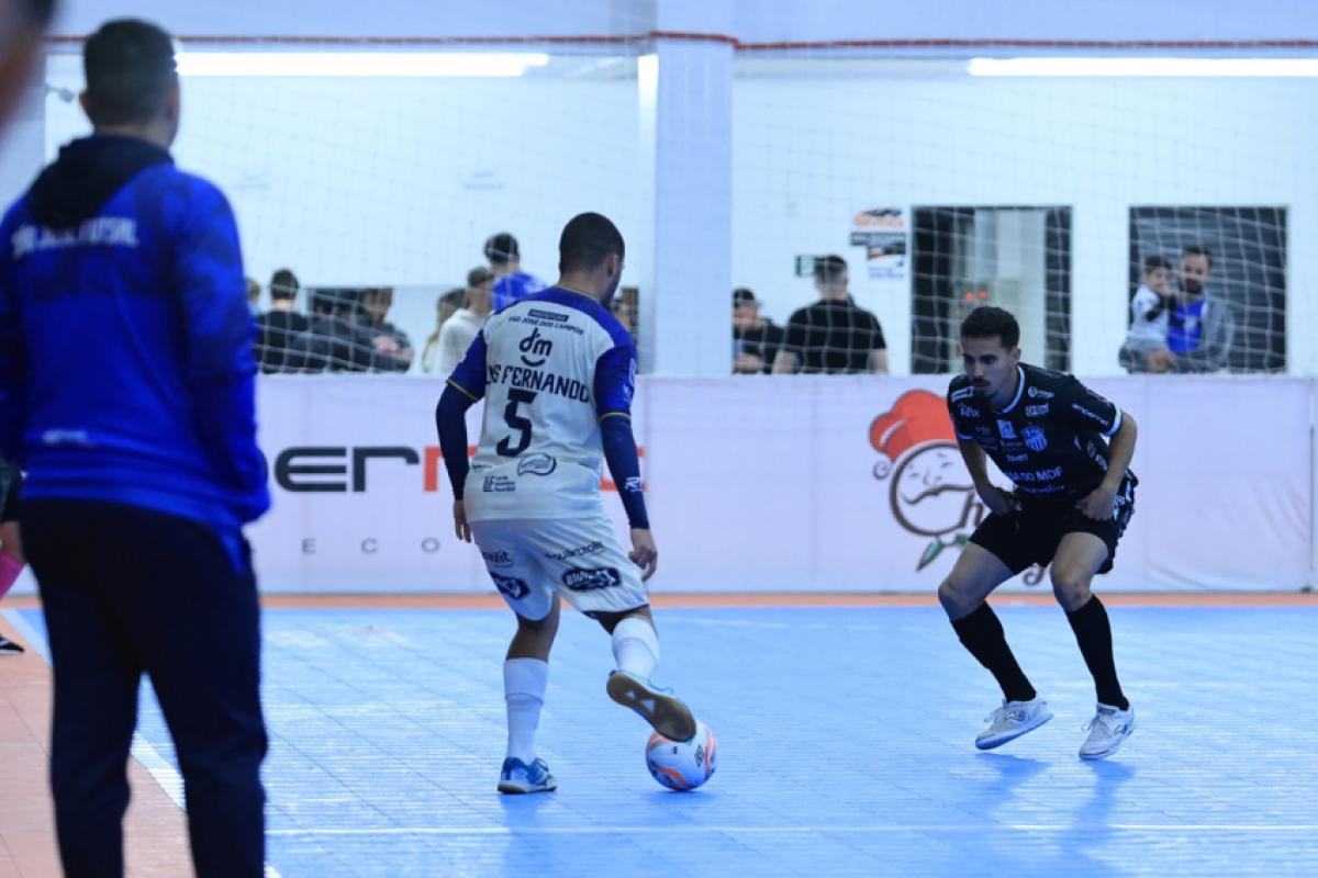 São José Futsal recebe lanterna em último jogo em casa na LNF
