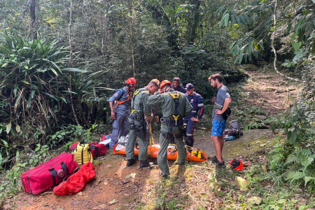 Vítima foi atendida pelo Corpo de Bombeiros