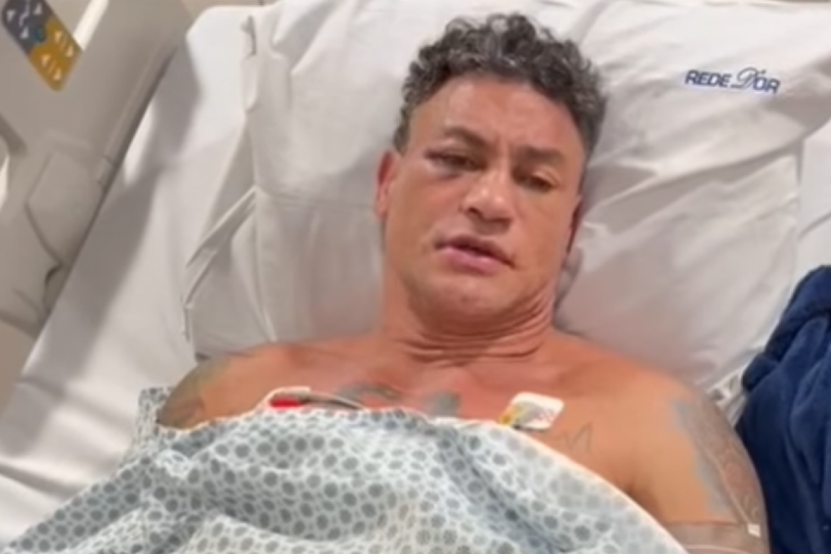 Exames confirmaram a fratura no osso do polegar.