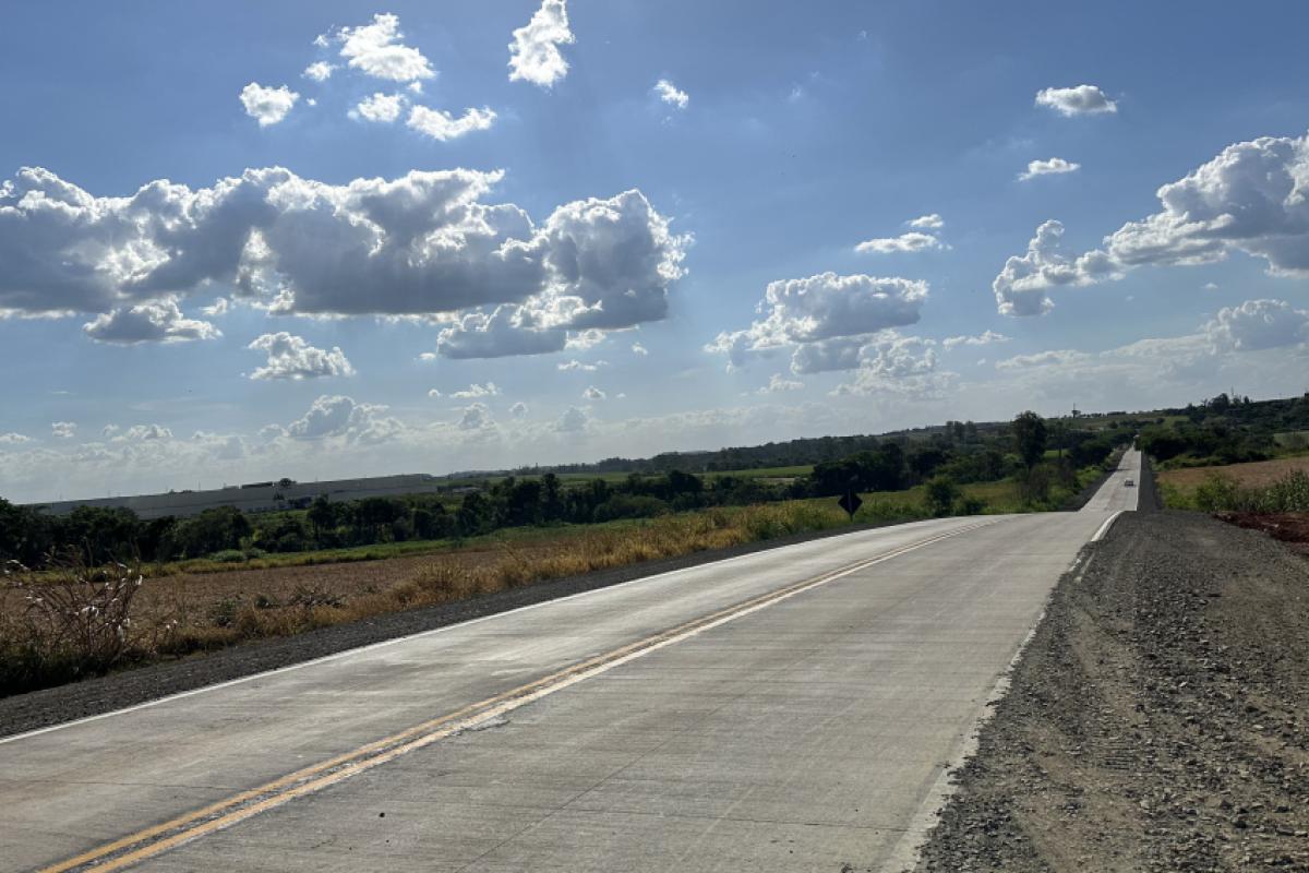 O tempo de secagem do concreto é de cinco dias, com previsão de liberação total do trânsito em 6 de outubro